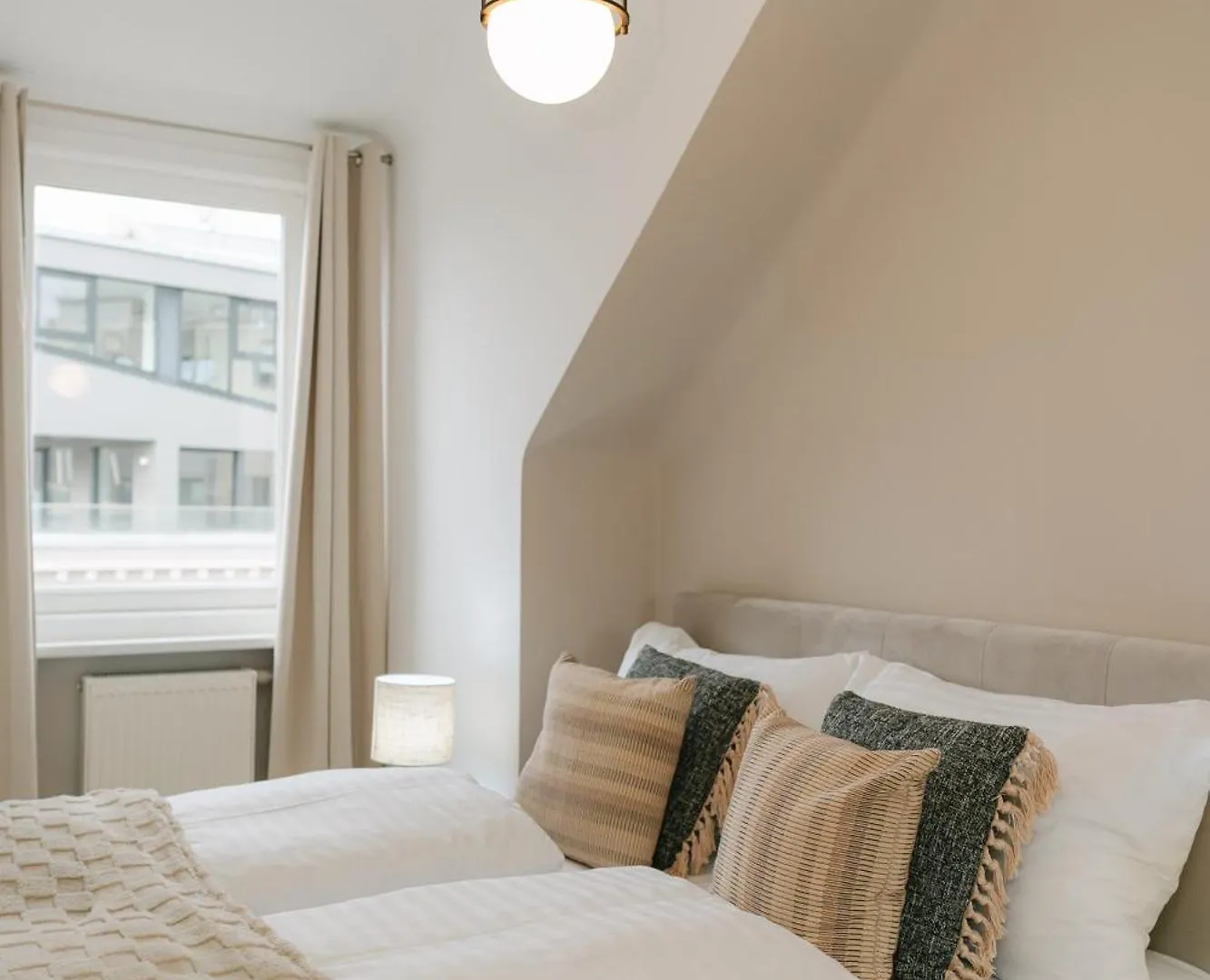 Comfy Apt For 4-6, 5 Min To Center, No Lift Currently Vienna 0*,